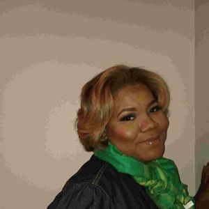 Meet your Posher, Anjanette